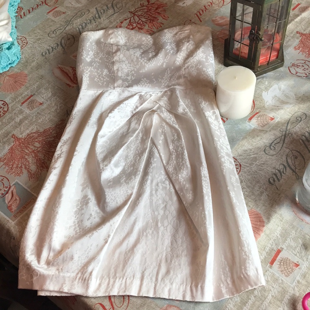 Beautiful white on white print strapless dress